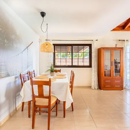 Calma Private Pool By Holidays * La Oliva