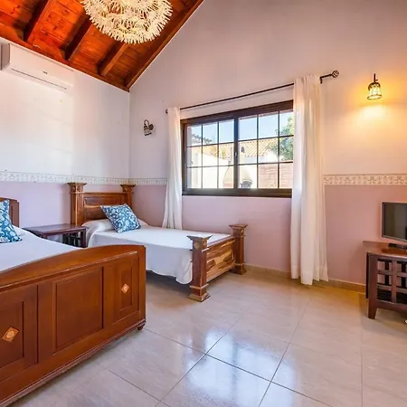 Calma Private Pool By Holidays La Oliva