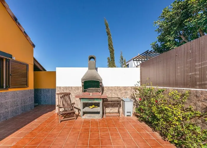 Calma Private Pool By Holidays Вилла *